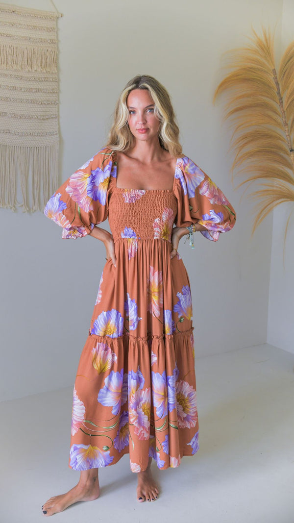Amara Bloom - Tulli Maxi