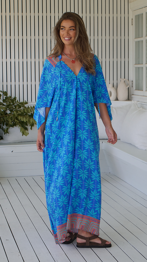 Take Me On A Vacay - Bree Maxi