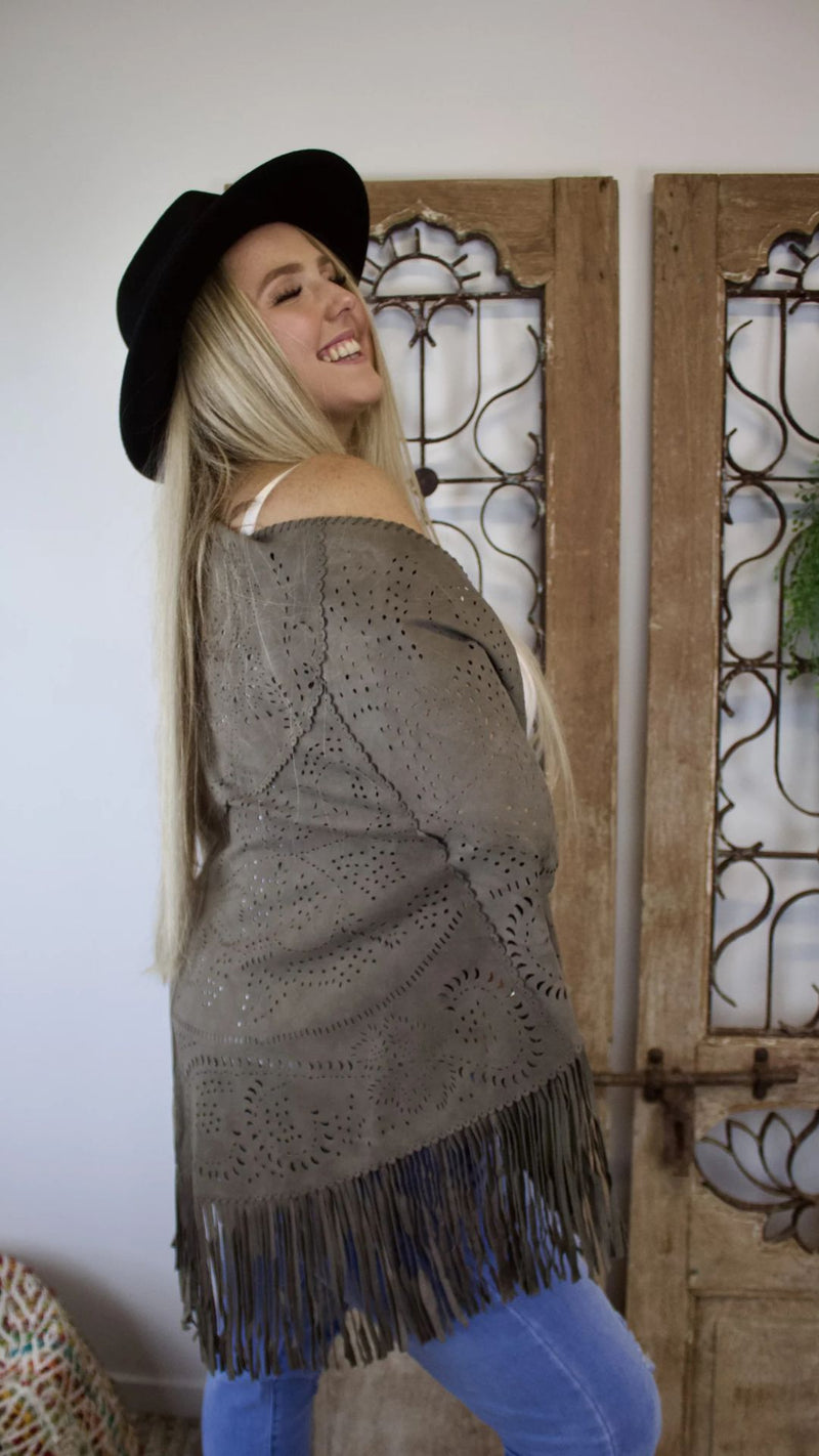 Suede Shawl - Mule Grey