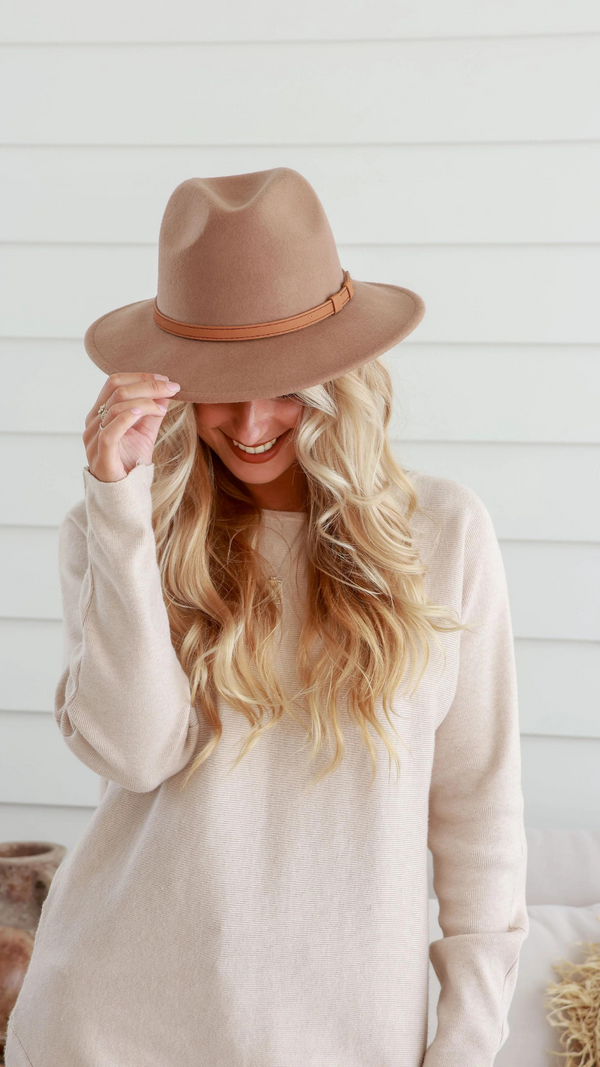 Fable Fedora-Camel