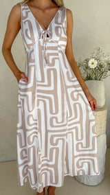 Labyrinth Range - Margot Maxi