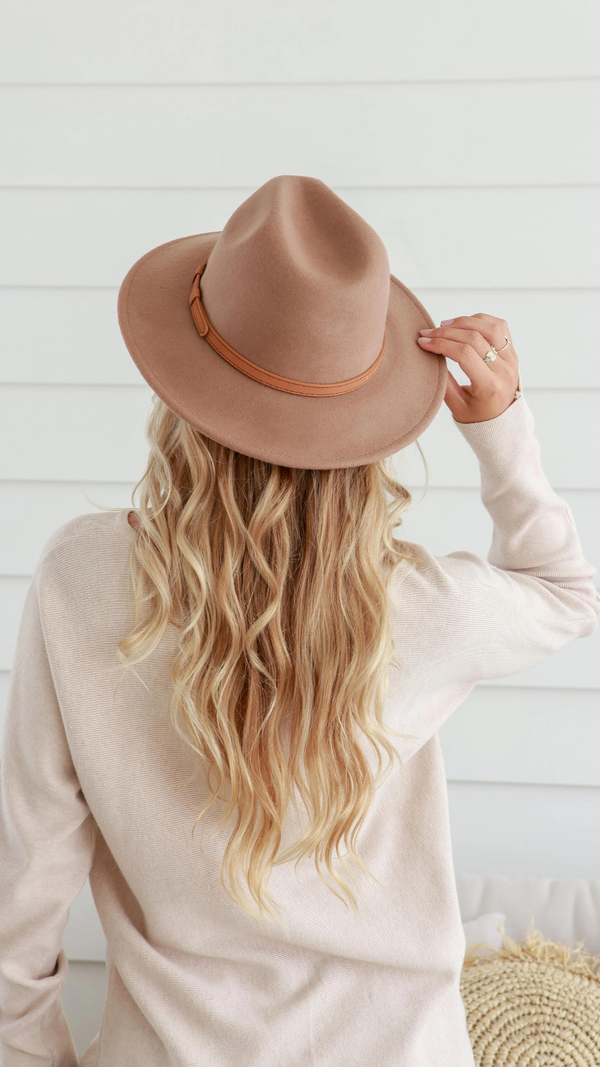 Fable Fedora-Camel