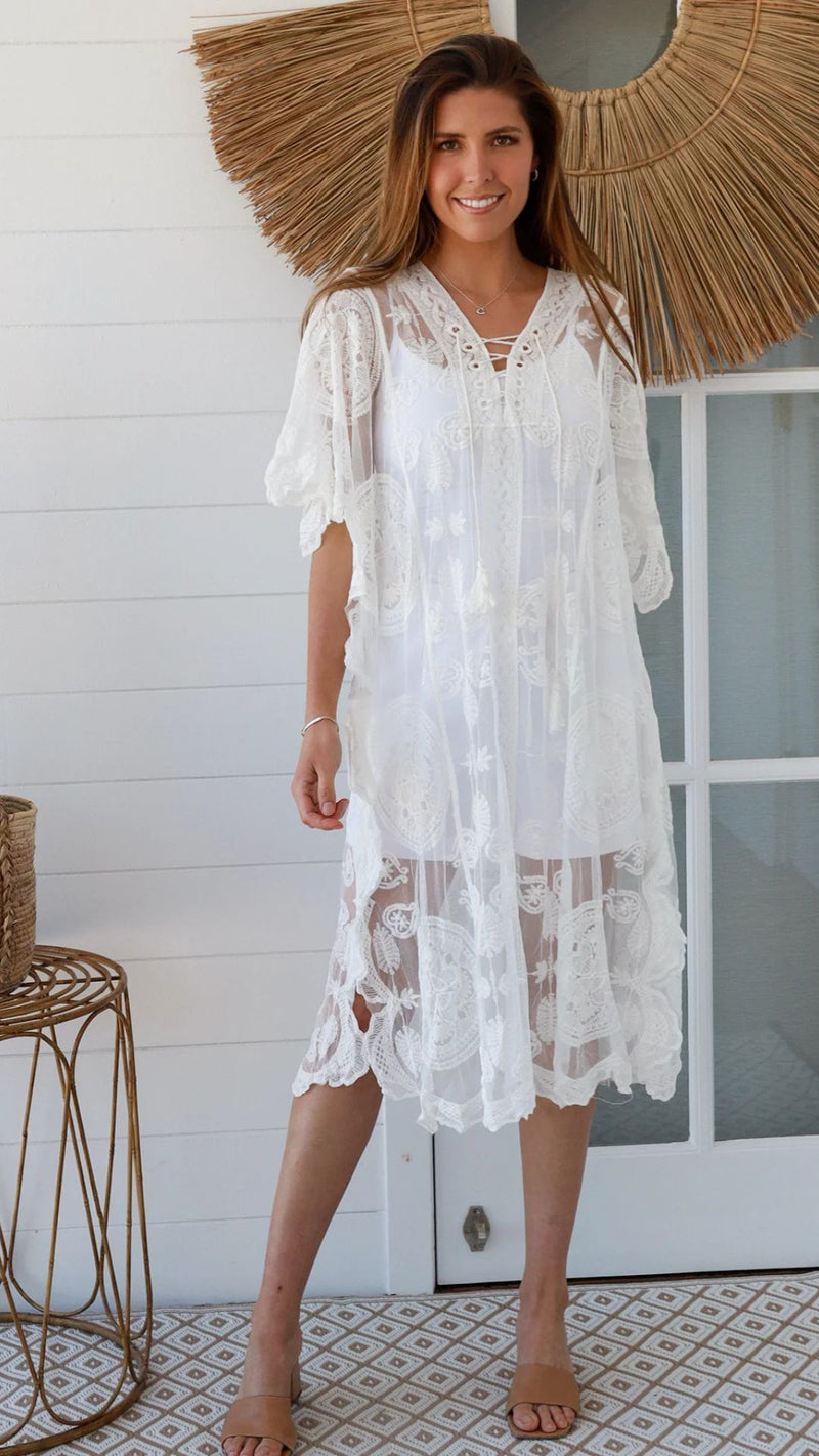 Lunessa Lace Kaftan - White