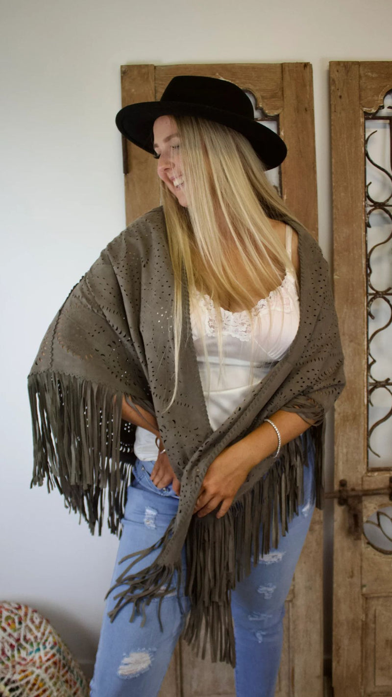 Suede Shawl - Mule Grey