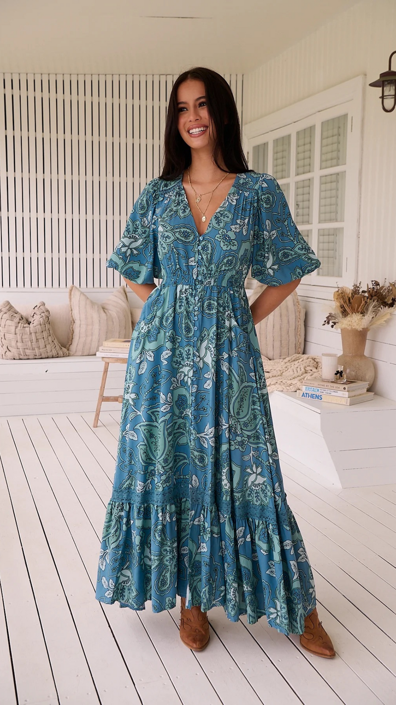 Serenade -Molli Maxi