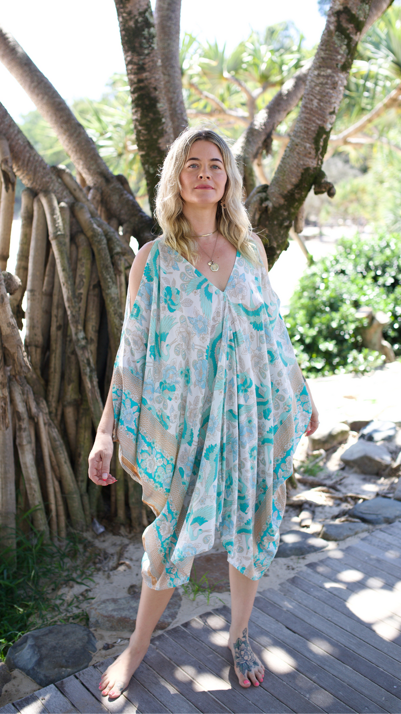 Windsong-Ziva Kaftan Short