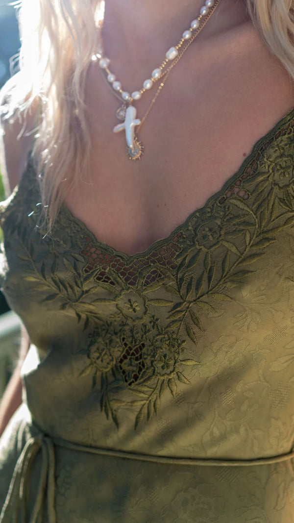 Grove Range - Sveta Maxi