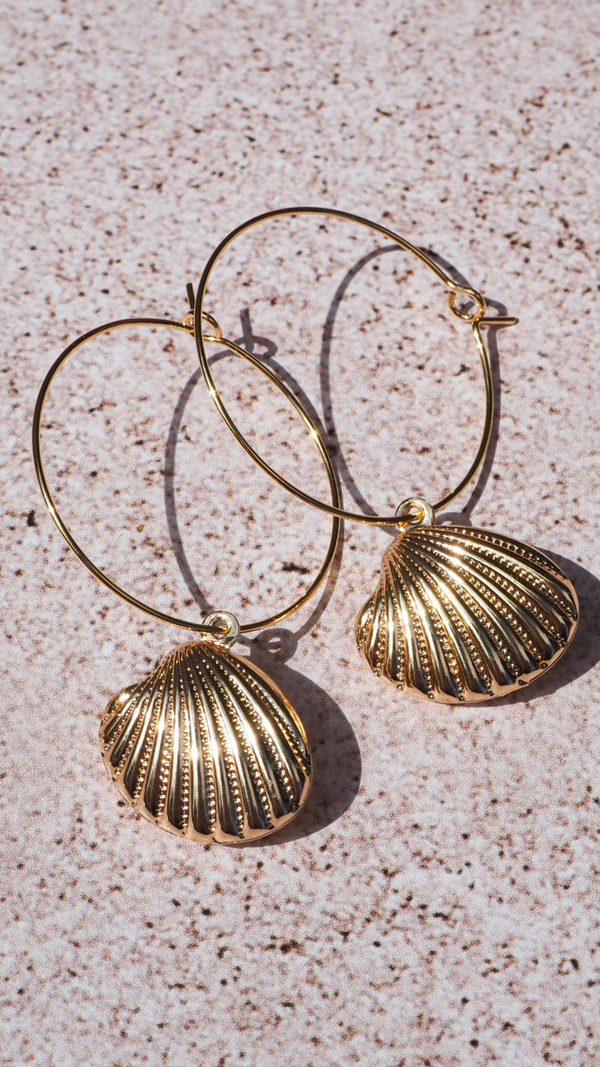 Curved Scallop Earrings